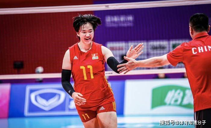 00后强力主攻出炉,高点进攻剑指国家队_中国女排_小姑娘_身高
