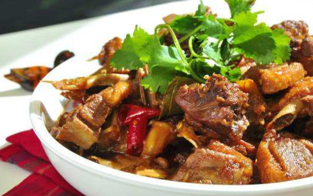 保证你做出来的啤酒鸭不腥还美味,非常下饭_进行_鸭子_做法