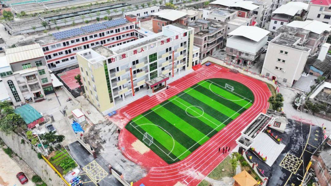 南安这所小学正式揭牌位置就在市区这里