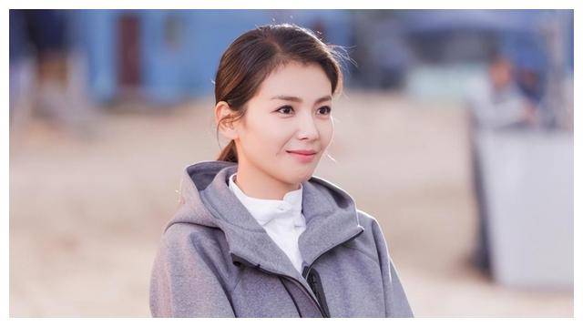 看完这篇独家八卦报道,各位吃瓜群众是不是也对刘涛有了更深一层的