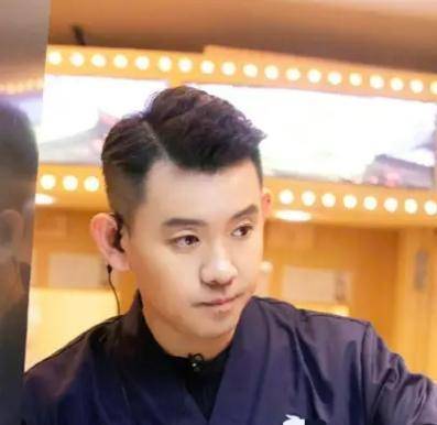 知名主持人与孙骁骁相恋8年,求婚3次被拒,今宣布当爹成他人丈夫_李响