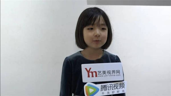 绘语再艺美育师生邀请展在北京宝隆艺术区上方文化空间举行