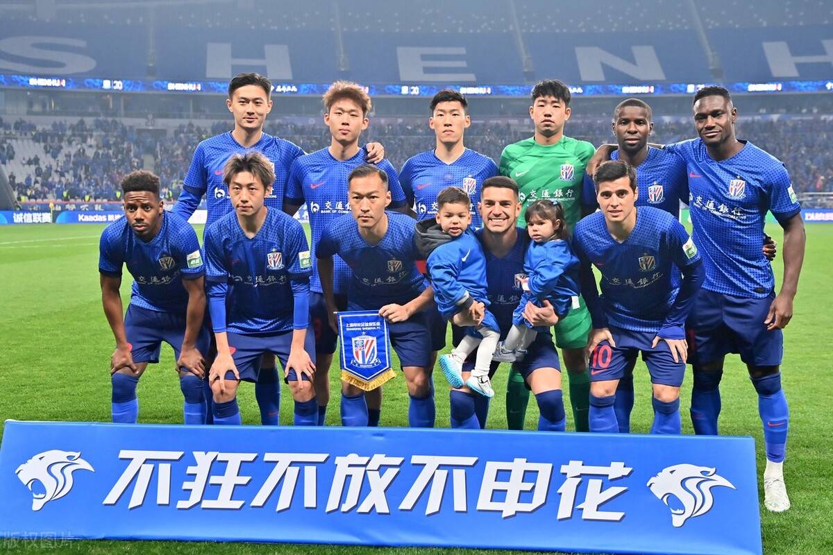 撕破脸了!上海申花被前国足一号门将告上法庭,年薪1200万