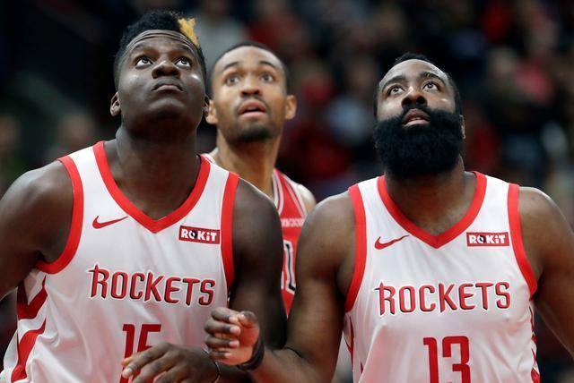 卡佩拉称赞哈登在球场上的正向影响力