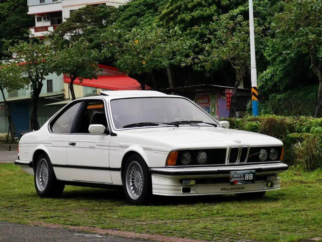 开完这辆33岁的宝马635csi,就不想碰现在那些无趣的性能车了_搜狐汽车