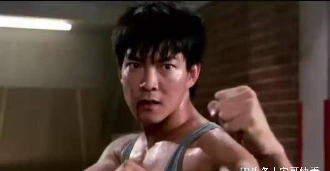 和成龙一起演过a计划,他演的电视剧通天干探我是追过的,新精武门里面