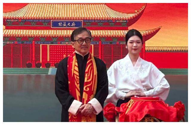 洪金宝维护兄弟成龙支持有谁不会老每人都会变老