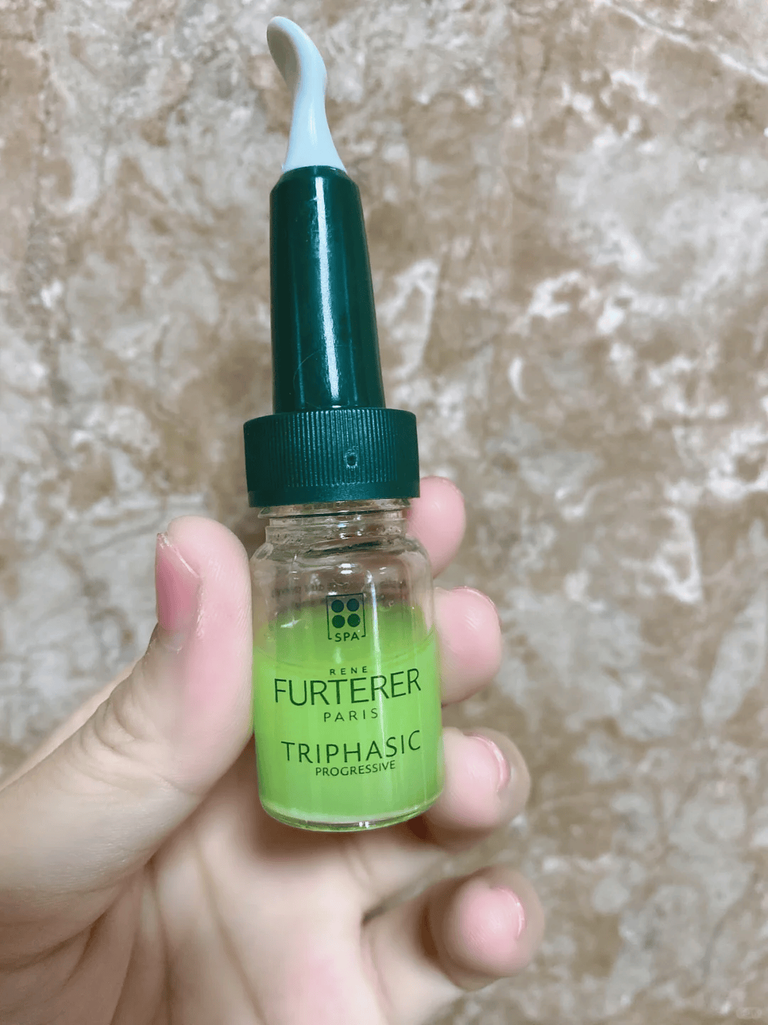 严重脱发用什么洗发水成分决定一切入坑前务必注意