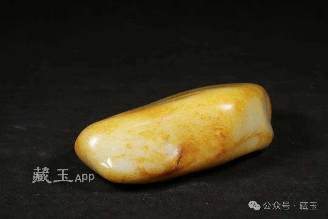 1200万成交这个英国皇室贵族的和田玉看傻了所有玩家