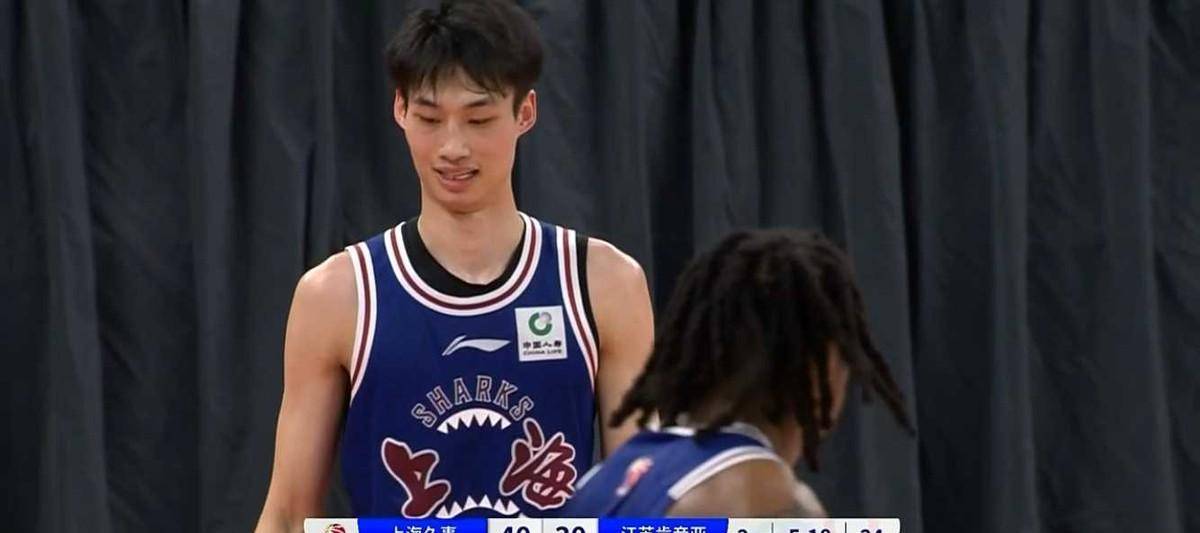 又1新星闪耀上海后卫125压哨命中王哲林以赛代练主帅