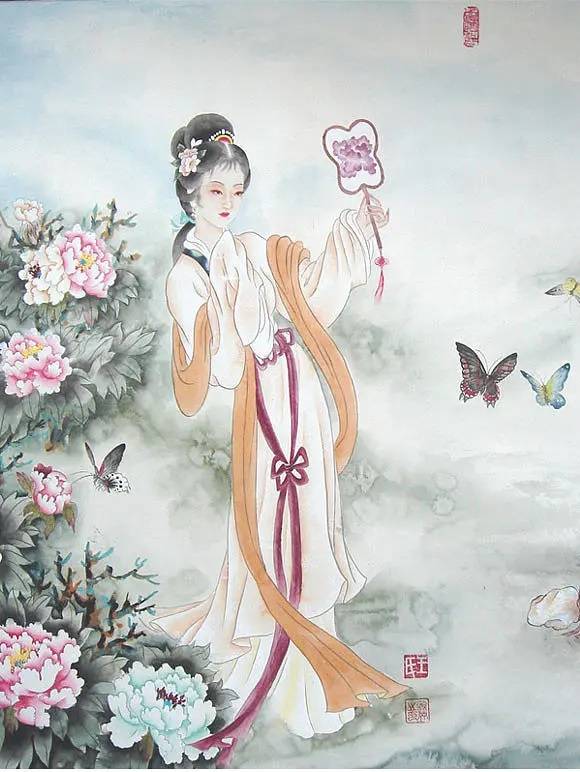 原创薛宝钗从来不爱花儿粉儿为何元春赏赐的红麝串她立马就戴上了