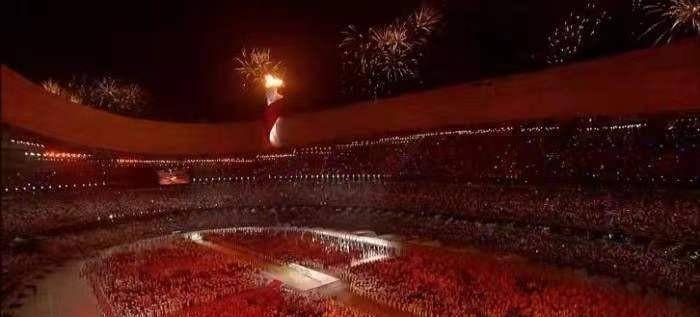 当年仅仅50万的片酬我执导了2008年北京奥运会_团队_开幕式_工作