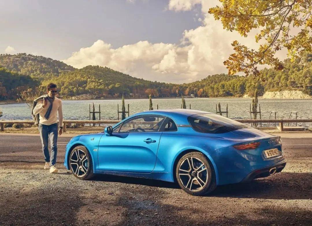 别忘了刚退出中国的雷诺,旗下的跑车遗产alpine_汽车_alpina_jean