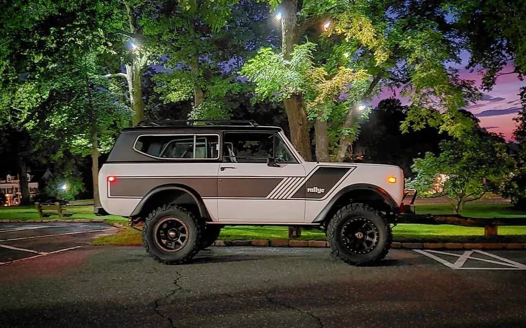 福特汽车在2019年4月15日向美国专利商标局申请了"scout"和"bronco