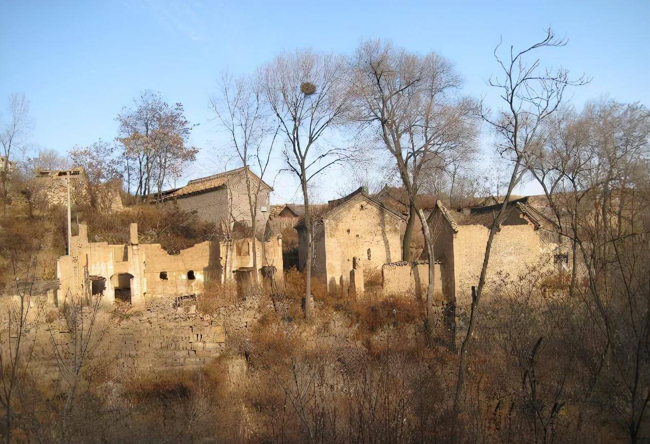 原创人贩子彭洪菊拆散85个家庭逃亡时被卖到山西老公折磨其12年