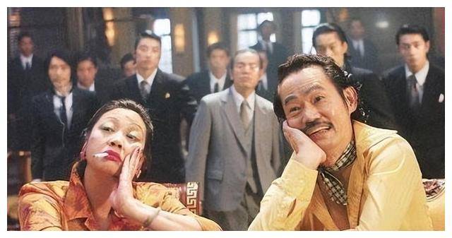 成龙洪金宝是她师弟,息影18年被周星驰看中,演包租婆后一夜爆红