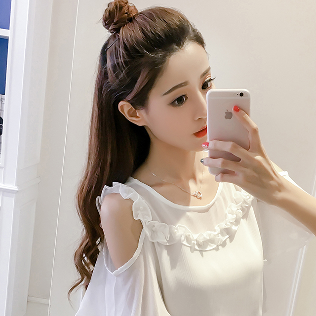 这种小衫叫娃娃衫很减龄轻松遮掩腰间肉肉显瘦又性感