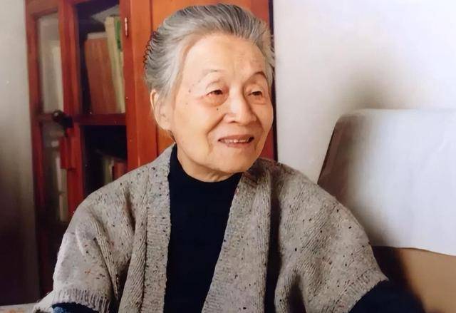 冰心的原名叫什么冰心的作品有哪些建议收藏