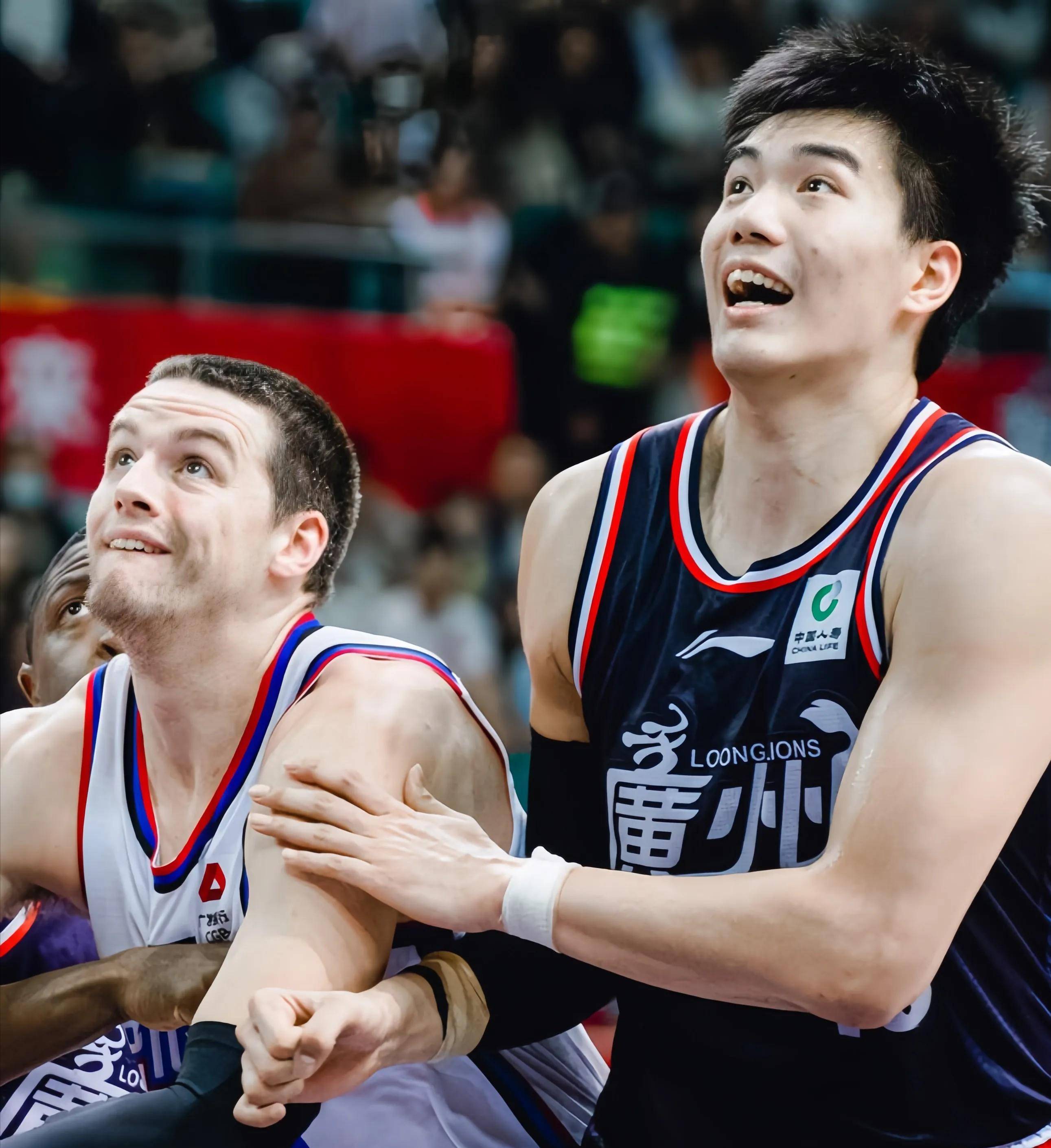 曝cba调查,广东或被重罚,乔丹贝尔薪水曝光,周琦吐槽徐杰_球员_篮球_1