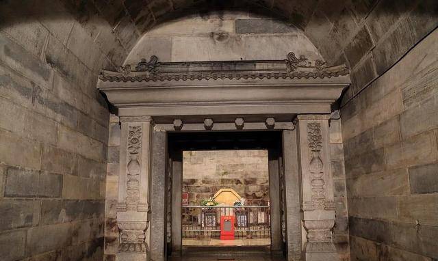 清荣宪公主墓志巴林右旗白音尔登苏木荣宪公主墓出土盛世公主,受尽