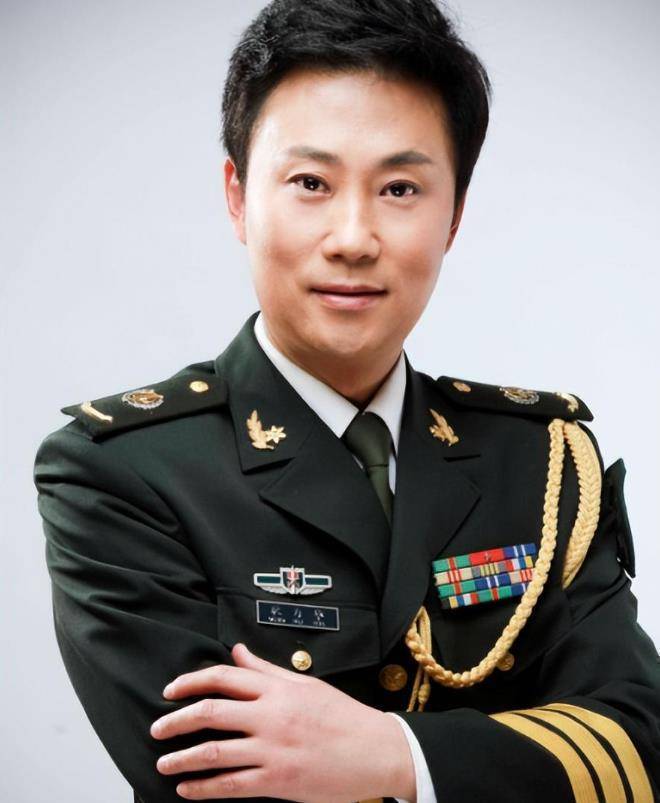 宠妻15年被分手分手后与女儿抱头痛哭的耿为华他怎样了