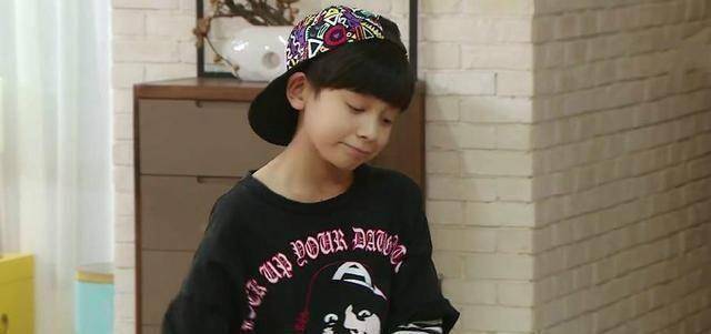 原创家有儿女初长成张一山穿西装帅炸却被电梯里面的孙俪抢镜