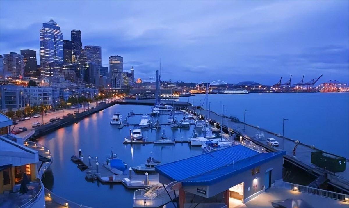 汤加国王图普四世为挣钱公开出售国家护照却被骗子骗走2450万