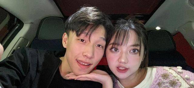 原创原创快乐星球冰柠檬扮演者张兆艺升级当妈晒出女儿正脸照回怼恶评