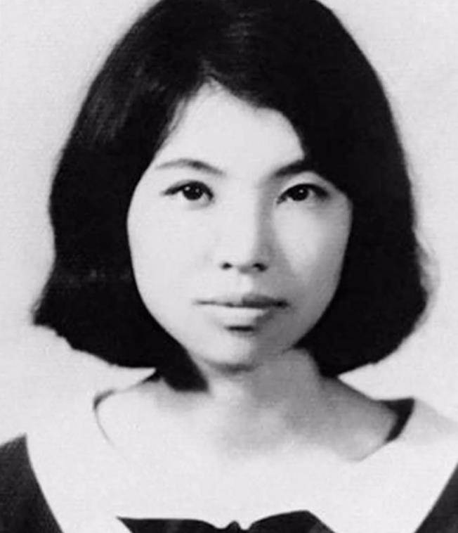 三毛自缢,死因不能怪王洛宾,被情绪吞噬,早已无药可救_梁光明_荷西