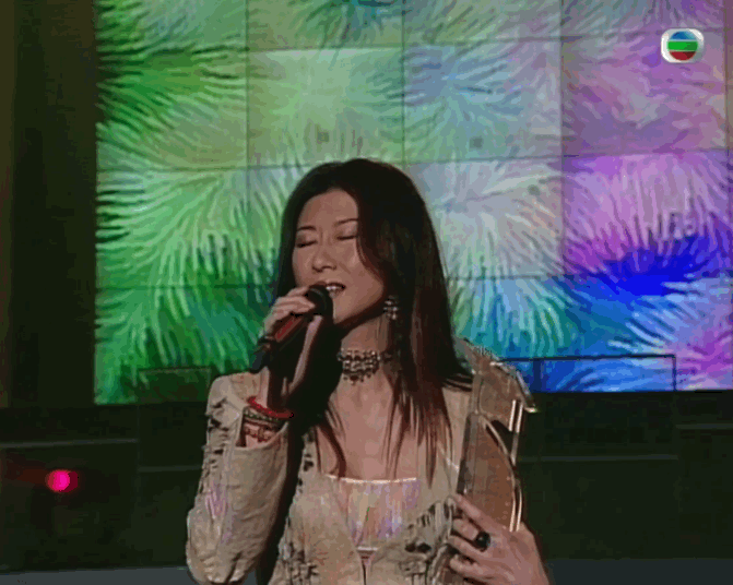 原创叶倩文有人说她是知名度最低也是最不重名利的乐坛天后