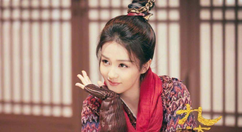 原创九流霸主定档白鹿双剧强势霸屏搭档高颜值小生