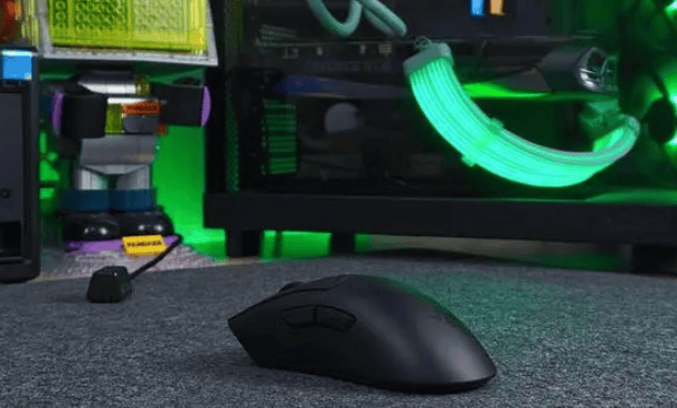 delux多彩推出m900pro无线游戏鼠标