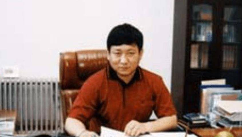 原创哈尔滨亿万富豪的不归路地产起家误入歧途报复行凶命丧黄泉