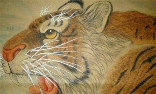 原创汉武帝嫌弃胡人进贡的动物扔笼子里喂老虎老虎却伏地后退