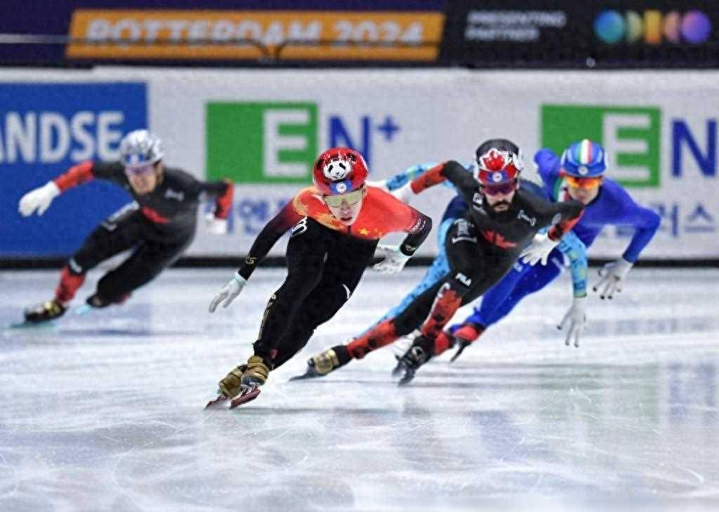 短道速滑世锦赛,河北运动员林孝埈首夺男子500米冠军_比赛_挑战_故事