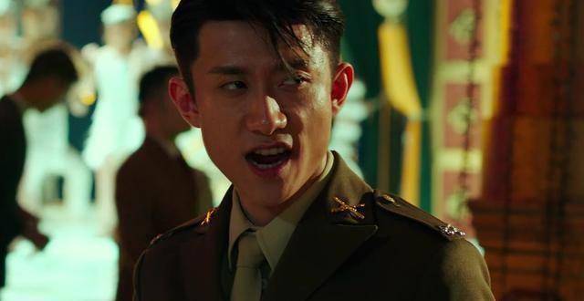 张一山饰演的沈放在剧中有着多重身份,目前剧中出现的其他卧底,结局都