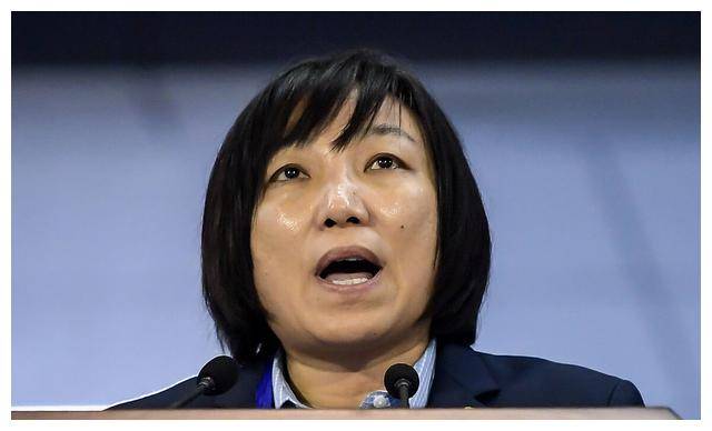 原创足协宣布孙雯卸任悬念终结三大问题曝光粉丝热议