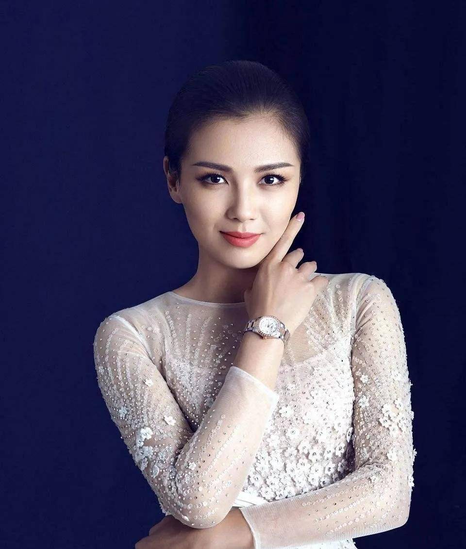 原创国民贤妻刘涛疯狂拍戏帮丈夫还清4亿债务和婆婆情同闺蜜