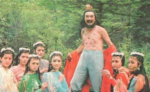 孙悟空很厉害能打赢孙悟空的妖怪至少有十个而且前两个是吊打