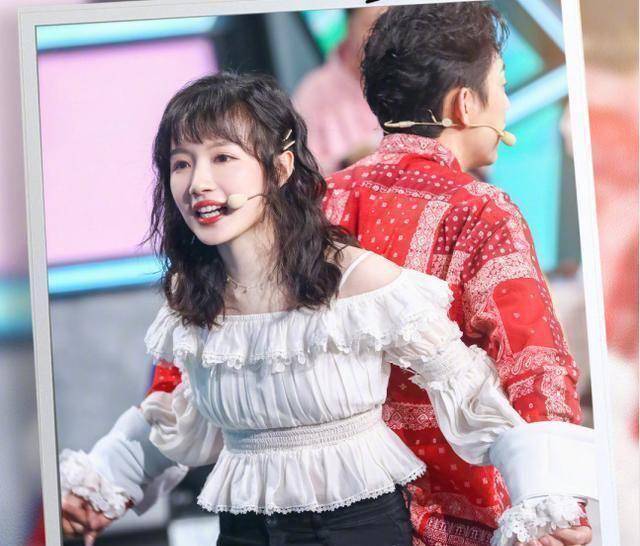 原创快乐大本营李浩菲回归就站c位仝卓努力这么久白费功夫