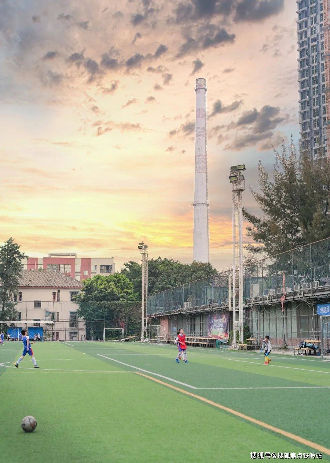 广州越秀星汇海珠湾开发商售楼处24小时电话4006398010售楼处电话项目