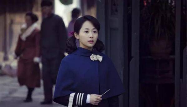原创欢乐颂中乖乖女关雎尔为什么会喜欢摇滚少年谢童