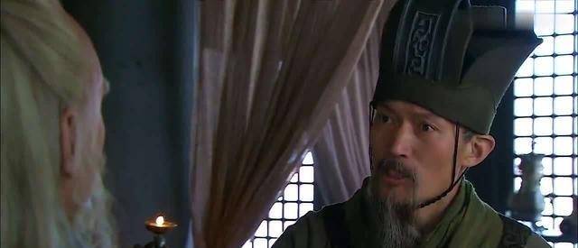 张允是五代时期官至侍郎的一位人物,他的吝啬众所周知,家中的钱财全部