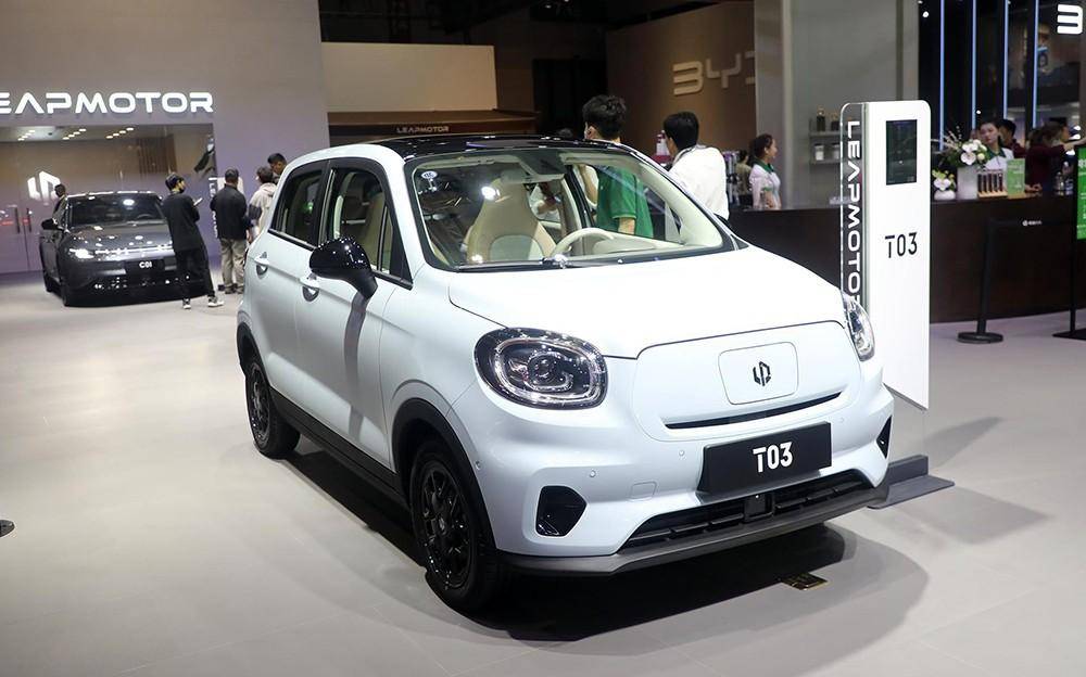 纯电小车价格战:海鸥荣耀版带头,五菱缤果加入,进入5万时代!