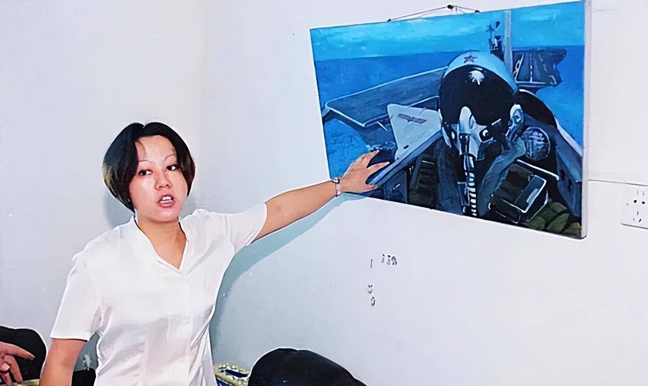 海军上校阮国琴照片图片