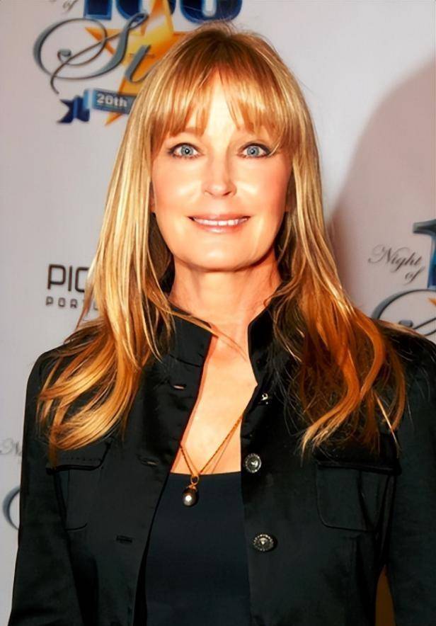 小布什上任后,白宫实习生想效仿莱温斯基和他传绯闻,结局如何_劳拉