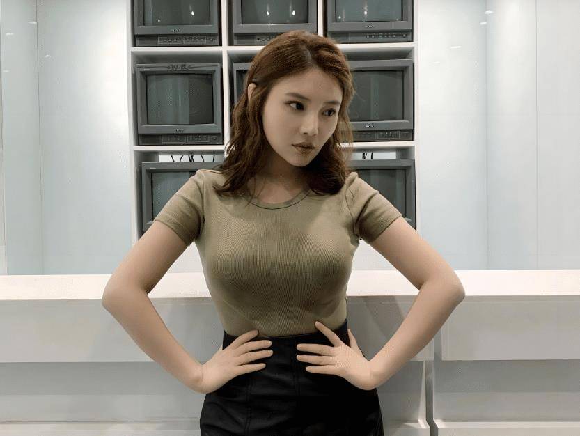 原创大嫂专业户徐冬冬突出大关秀媚突出嫂谁更美