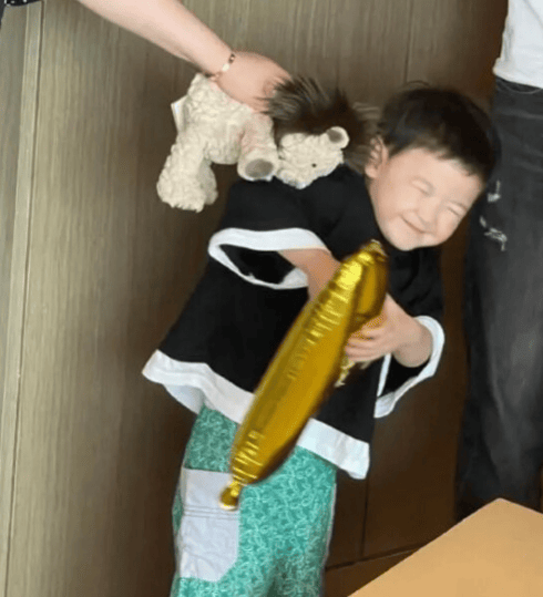 原创沈腾5岁儿子近照曝光长相身材神似王琦三大爱好笑死人