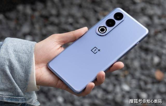 太没有武德了一加ace3v仅售1999元150万跑分5500mah