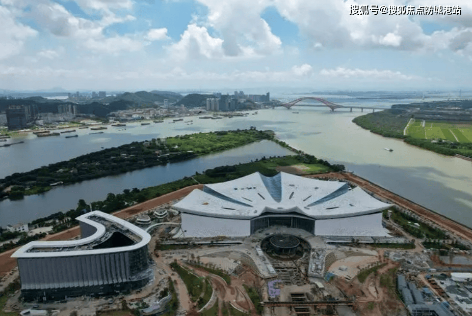 湾区金融城售楼处电话4009908525转999